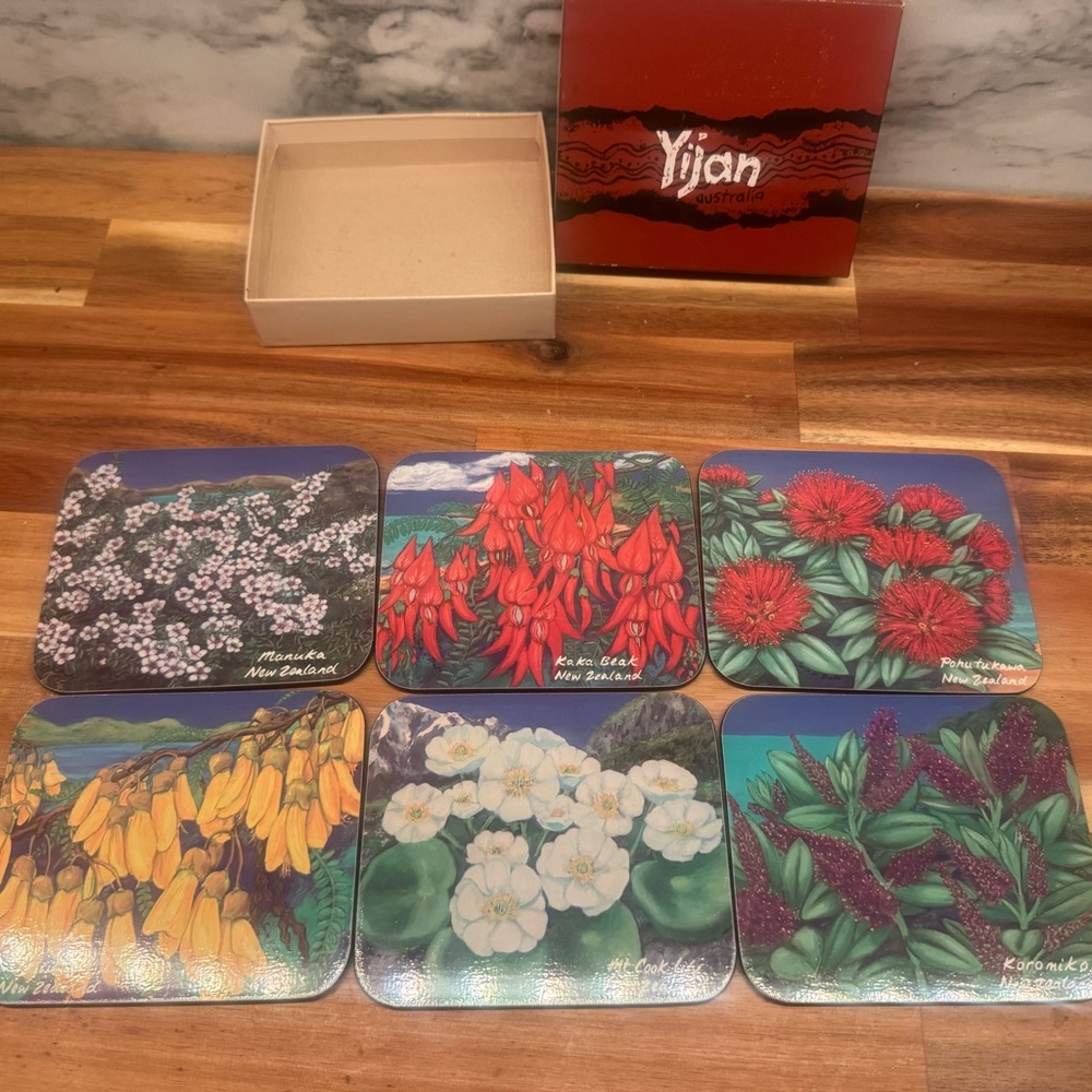 Yijan Floral Coaster Set